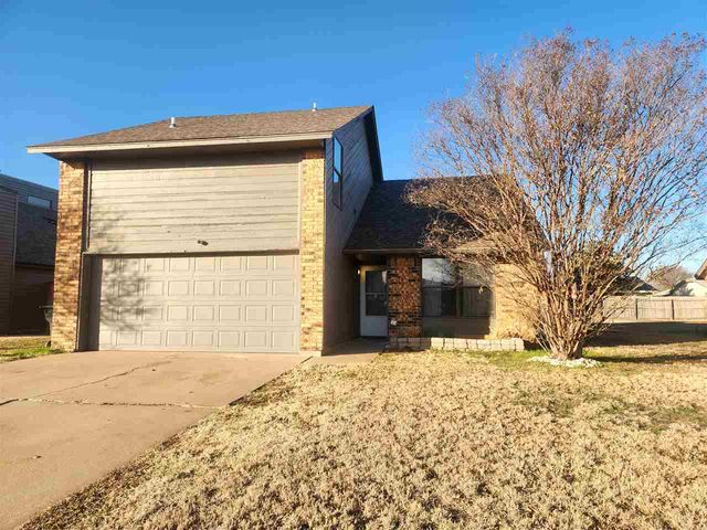 4910 SE Mills Ave, Lawton, OK 73501