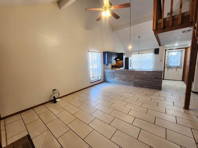 4910 SE Mills Ave, Lawton, OK 73501