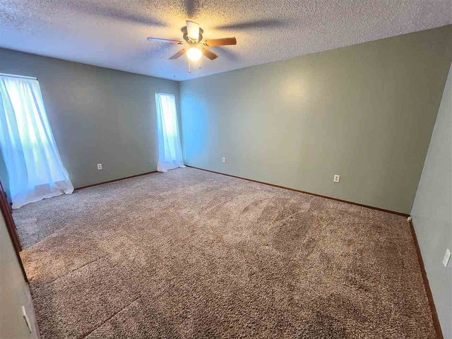 4910 SE Mills Ave, Lawton, OK 73501