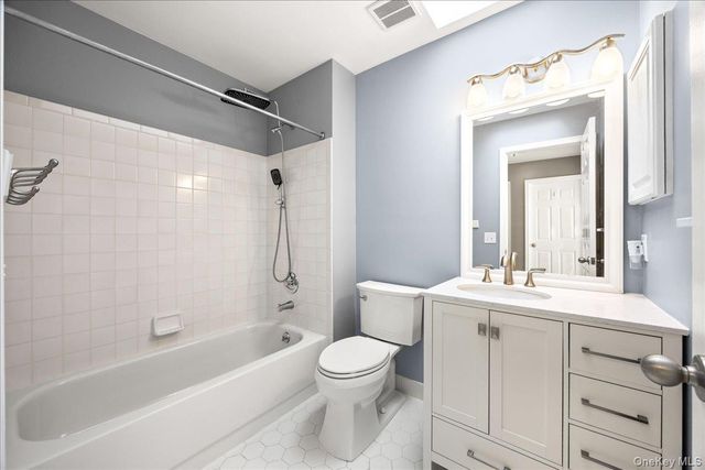 192 Benefield Boulevard, Peekskill, NY 10566