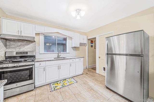 96 Van Cott Avenue, Hempstead, NY 11550