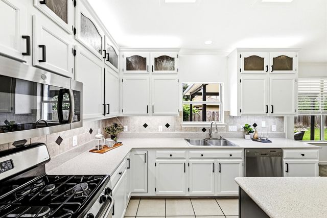 15525 OZONE PL, Austin, TX 78728