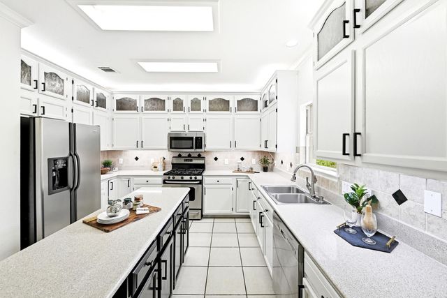 15525 OZONE PL, Austin, TX 78728