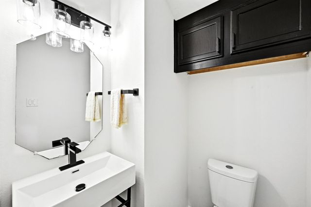 15525 OZONE PL, Austin, TX 78728