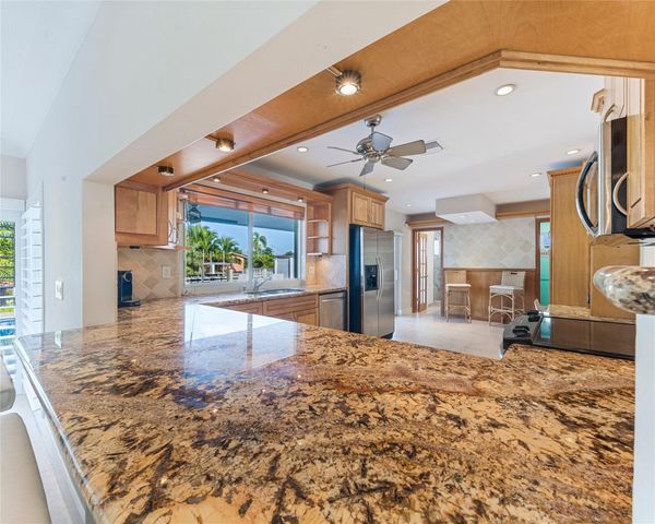 6251 NE 20th Terrace, Fort Lauderdale, FL 33308