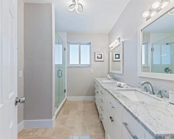 6251 NE 20th Terrace, Fort Lauderdale, FL 33308