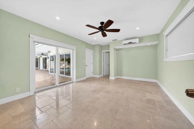 6251 NE 20th Terrace, Fort Lauderdale, FL 33308