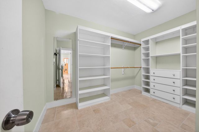 6251 NE 20th Terrace, Fort Lauderdale, FL 33308