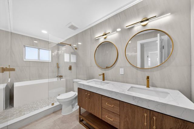 6251 NE 20th Terrace, Fort Lauderdale, FL 33308