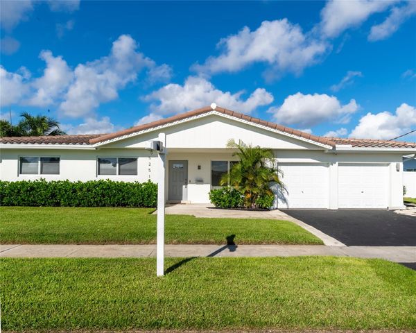 6251 NE 20th Terrace, Fort Lauderdale, FL 33308