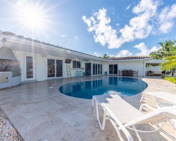 6251 NE 20th Terrace, Fort Lauderdale, FL 33308
