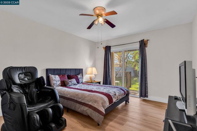 1455 Grove Way, Concord, CA 94518