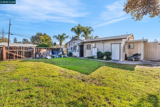 1455 Grove Way, Concord, CA 94518