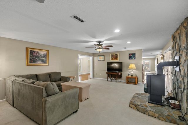 85 Sweetbay Trace, Dothan, AL 36303