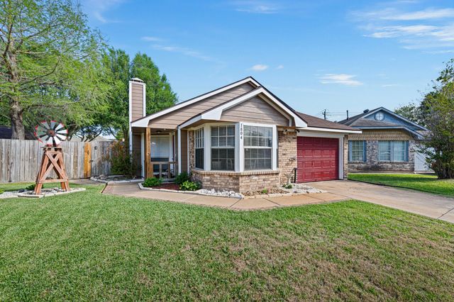 1804 Spruce Drive, Rosenberg, TX 77471