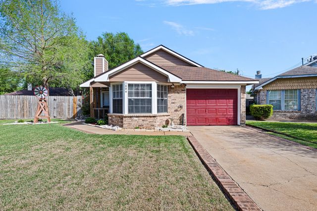 1804 Spruce Drive, Rosenberg, TX 77471