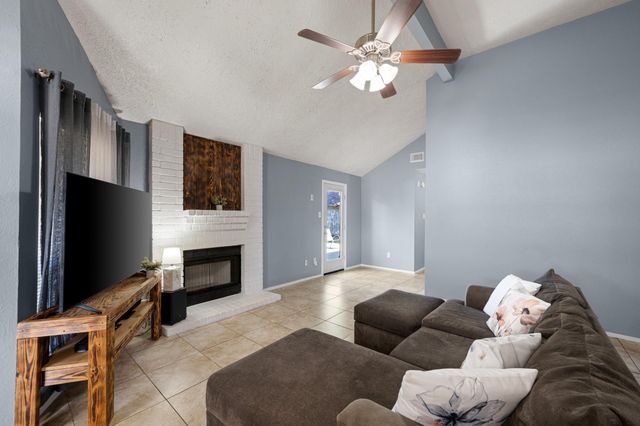 1804 Spruce Drive, Rosenberg, TX 77471