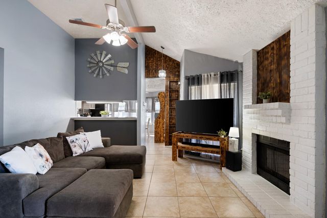 1804 Spruce Drive, Rosenberg, TX 77471