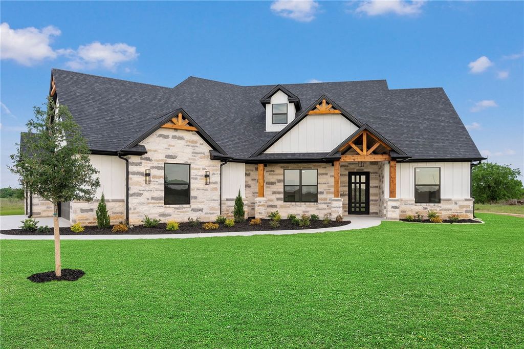 4602 Wesson Drive, Bryan, TX 77808 — photo 2