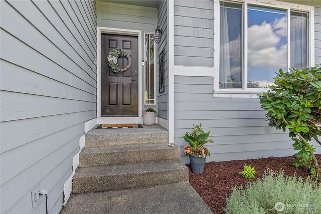 9016 190th Street E, Puyallup, WA 98375