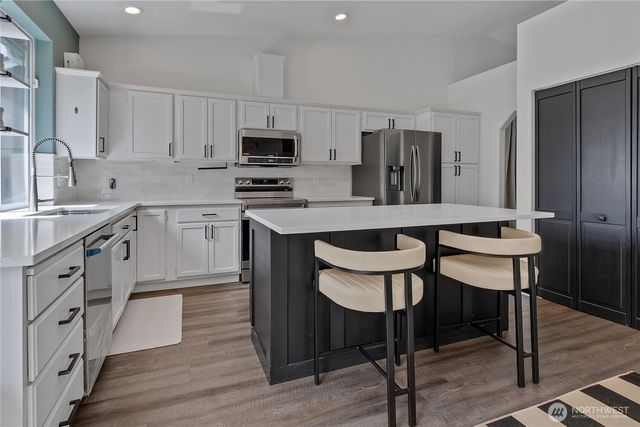 9016 190th Street E, Puyallup, WA 98375