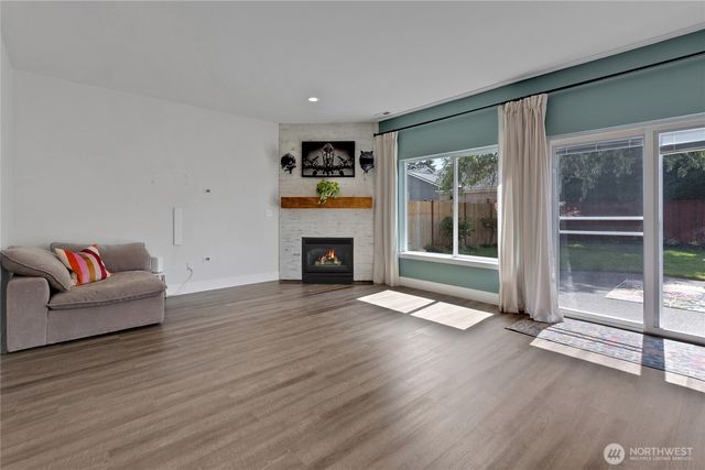 9016 190th Street E, Puyallup, WA 98375