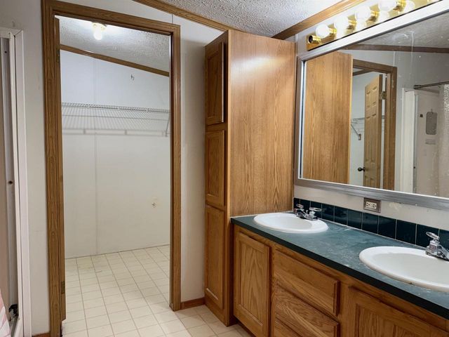 15481 Whispering Pines Ct, Hayward, WI 54843