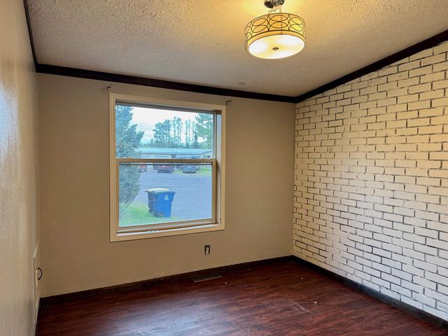 15481 Whispering Pines Ct, Hayward, WI 54843