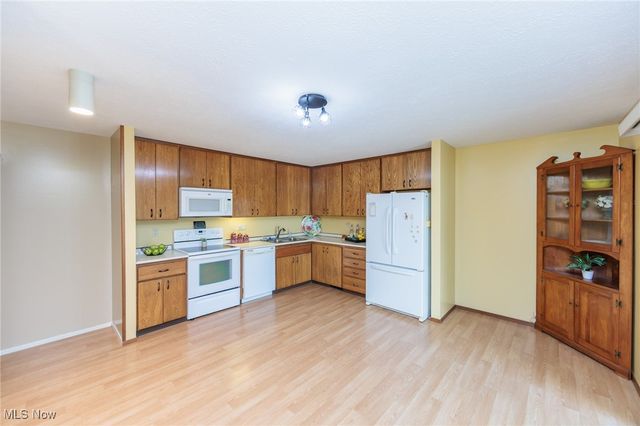 11030 Southwind Court, Strongsville, OH 44149