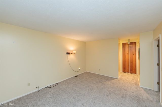 11030 Southwind Court, Strongsville, OH 44149