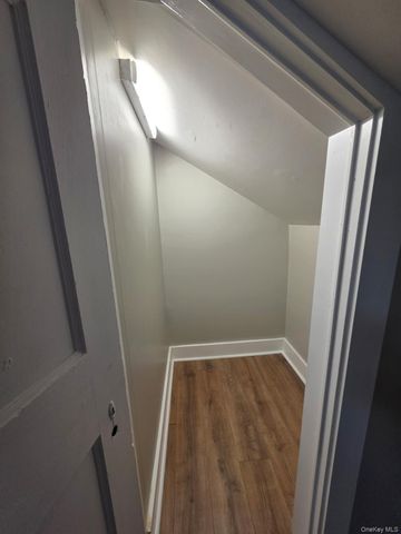 263 S Mountain Rd, New City, NY 10956