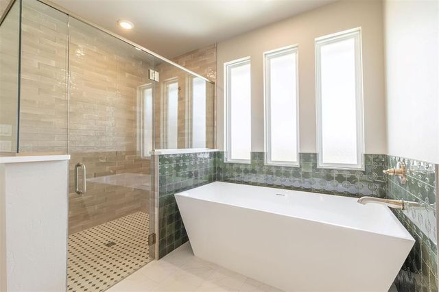 6721 Lake View Court, Cashion, OK 73044