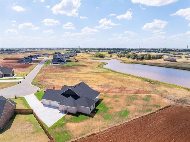 6721 Lake View Court, Cashion, OK 73044