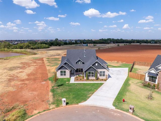 6721 Lake View Court, Cashion, OK 73044