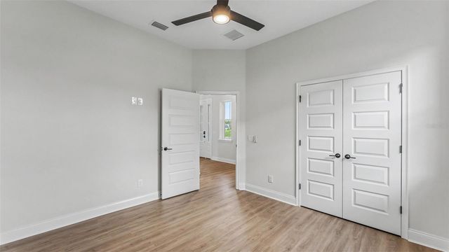 5367 CLUBHOUSE HILLS LANE, Lakeland, FL 33812