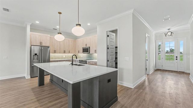 5367 CLUBHOUSE HILLS LANE, Lakeland, FL 33812