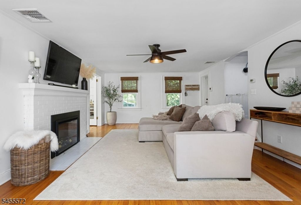8 Tuxedo Pl, Morristown Town, NJ 07960 — photo 5