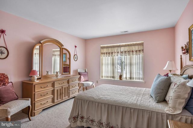 3522-B NEILS CT, Mount Laurel, NJ 08054