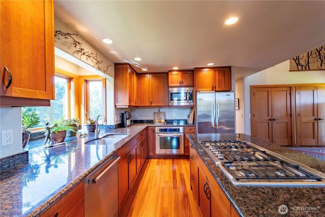 138 Lighthouse Lane, San Juan Island, WA 98250