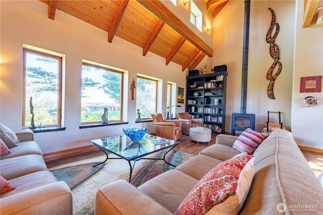 138 Lighthouse Lane, San Juan Island, WA 98250