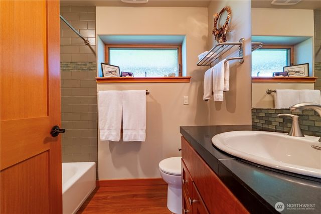 138 Lighthouse Lane, San Juan Island, WA 98250