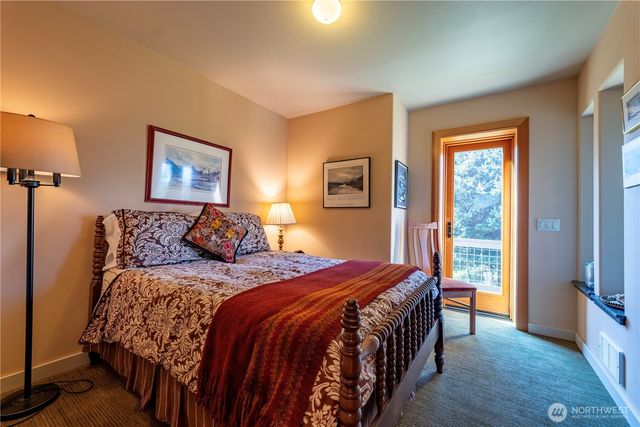 138 Lighthouse Lane, San Juan Island, WA 98250