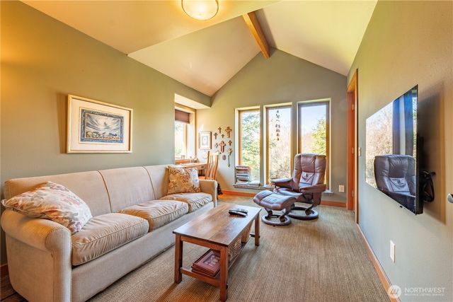 138 Lighthouse Lane, San Juan Island, WA 98250