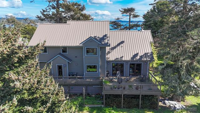 138 Lighthouse Lane, San Juan Island, WA 98250