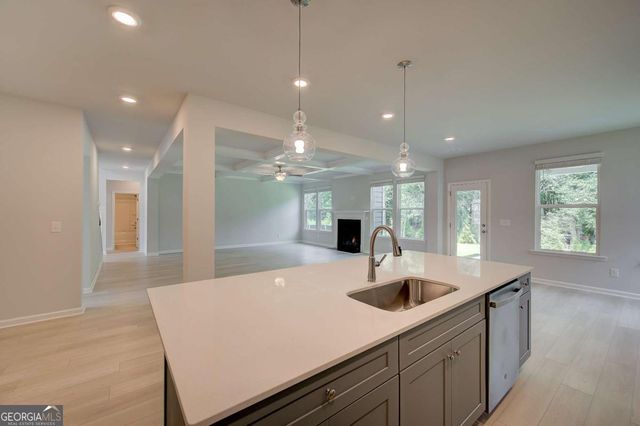 191 Dohrn Drive, Loganville, GA 30052