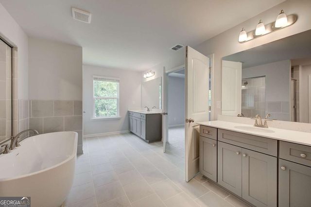 191 Dohrn Drive, Loganville, GA 30052