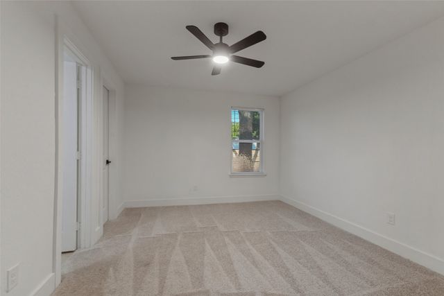 909 Maydelle Lane, Garland, TX 75042