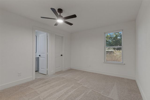 909 Maydelle Lane, Garland, TX 75042