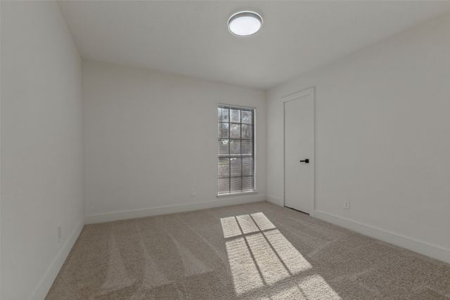909 Maydelle Lane, Garland, TX 75042