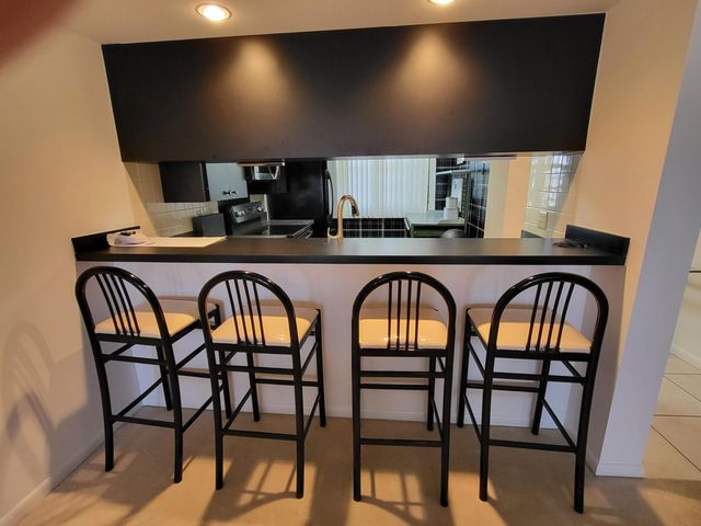 3511 Village Boulevard 403, West Palm Beach, FL 33409